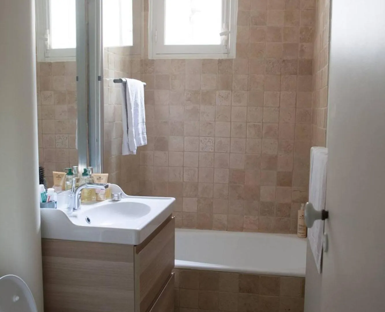 So Cute 55M2 And Quiet With A Courtyard Garden Apartment Paris